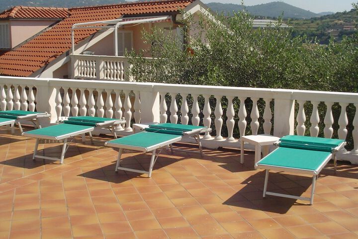 Sundeck