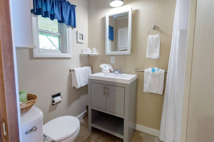 Room 158 of 225