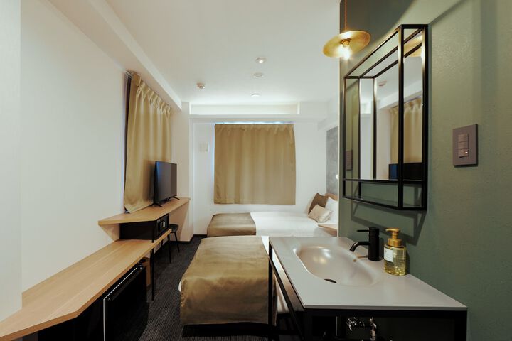 Room 19 of 54