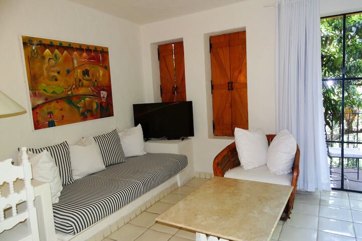 Room 4 of 64