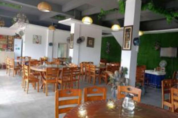 Ziqi Donglai Restaurant Guest Rooms
