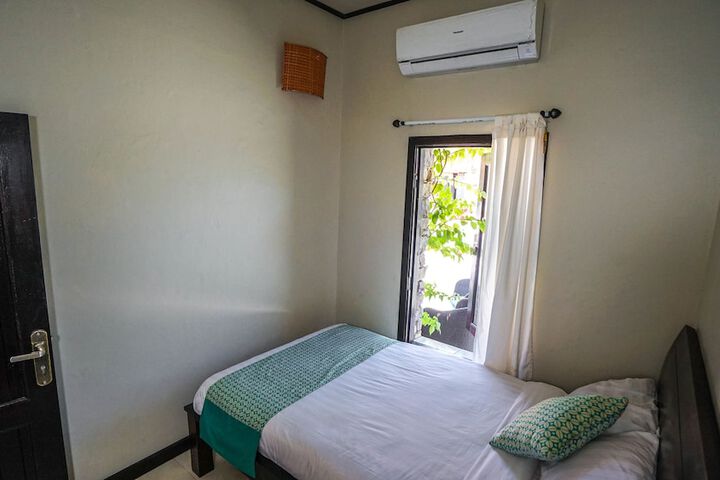Room 12 of 61