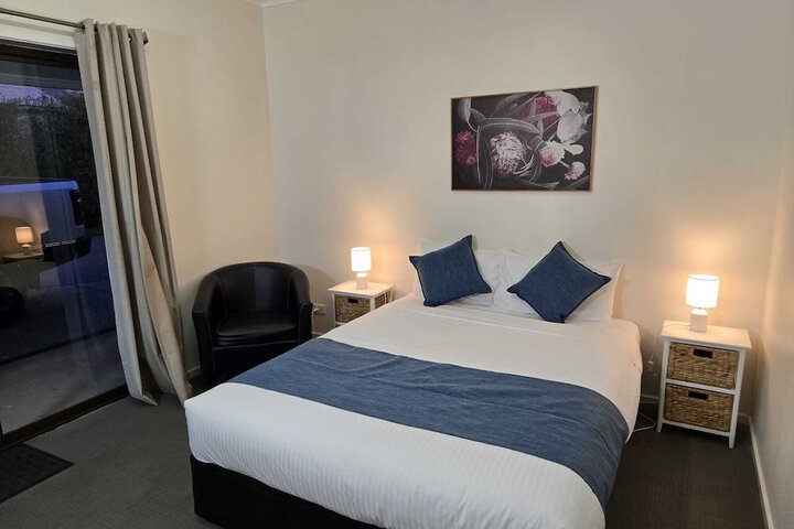 Room 18 of 30