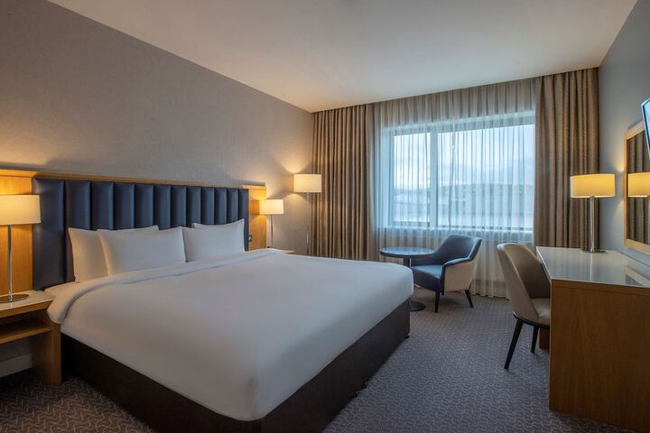 Room 21 of 100