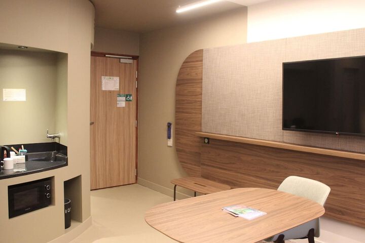 Room 20 of 117