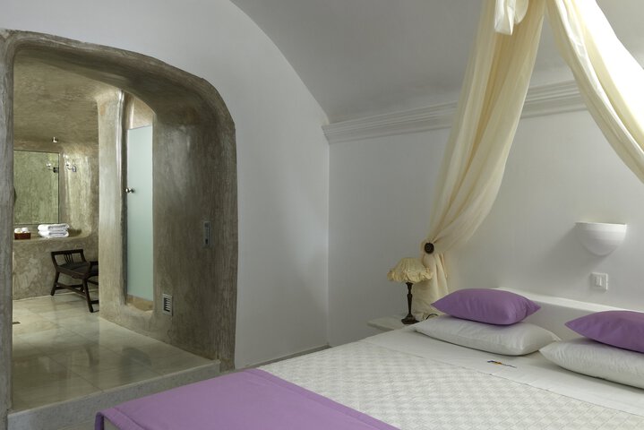 Room 14 of 78