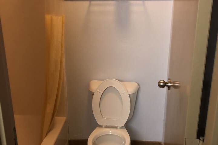 Room 35 of 56