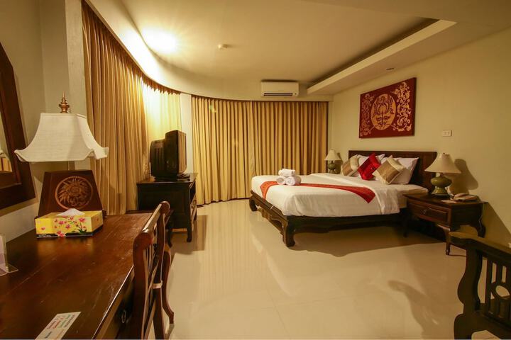 Room 13 of 46