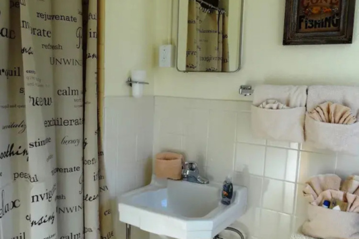 Bath Interior