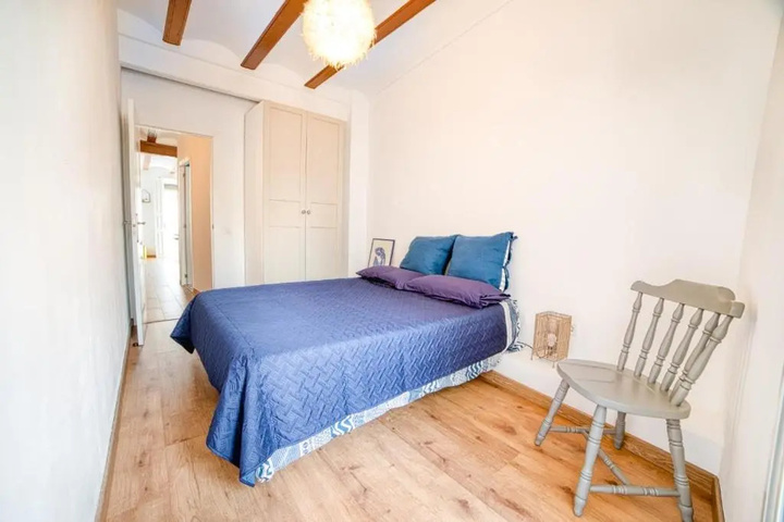 Room 5 of 15