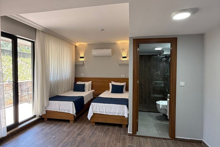 Room 14 of 31