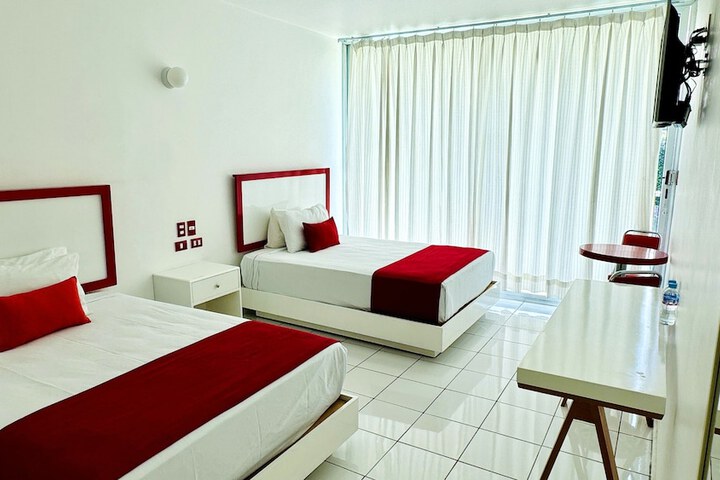 Room 4 of 41