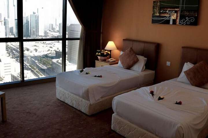 Room 10 of 46
