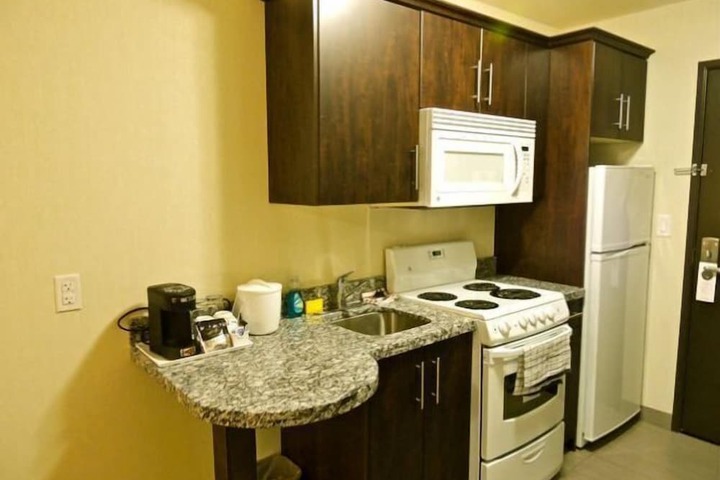 Room 9 of 29