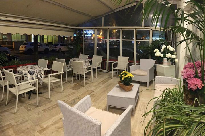 Terrace/Patio 57 of 62