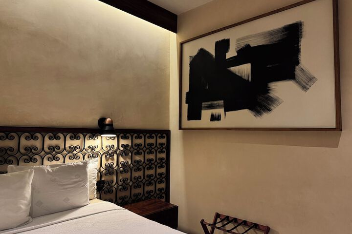 Room 89 of 160