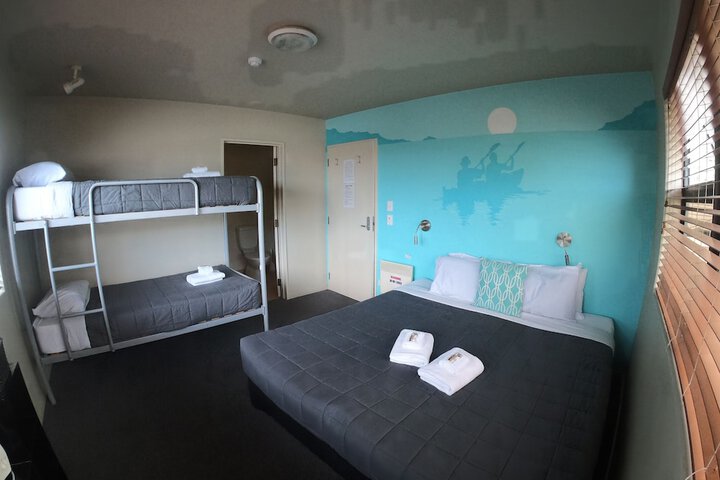 Room 7 of 55