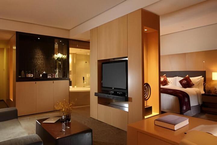 Standard Suite