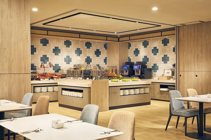 Breakfast area