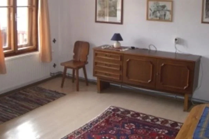 Room 3 of 11