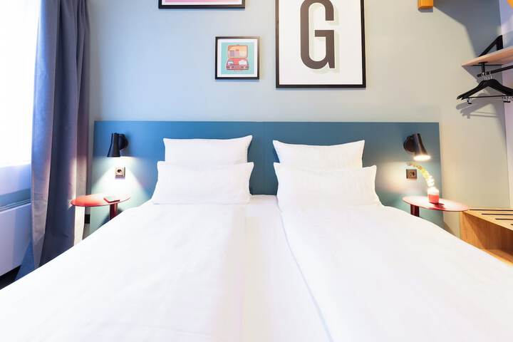 Room 57 of 134