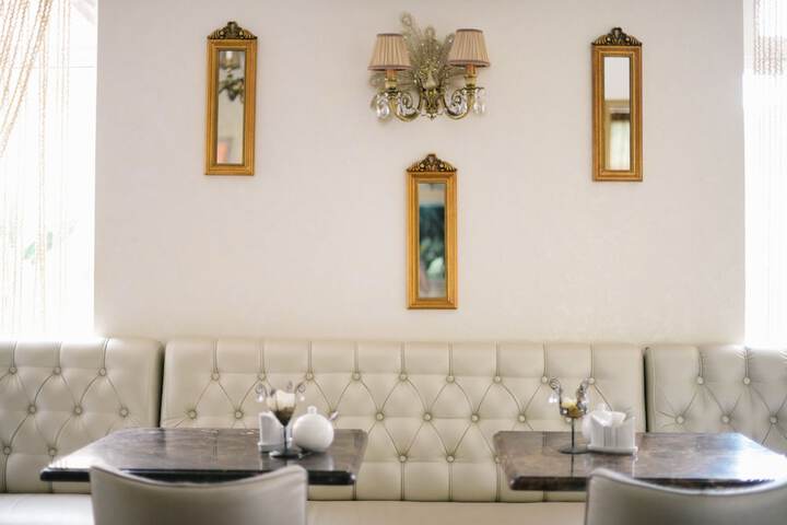 Hotel Interior 4 of 49