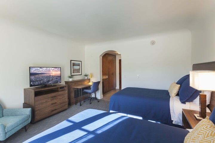 Room 9 of 47