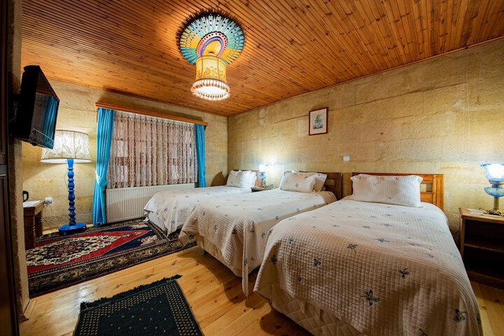 Room 25 of 46