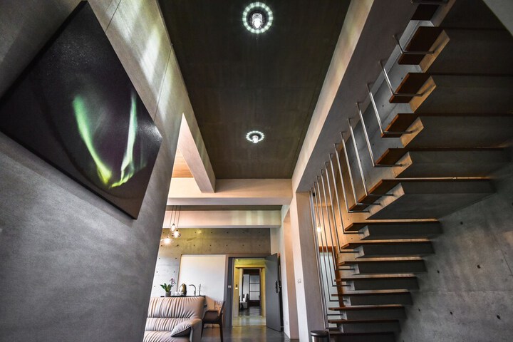 Room 9 of 21