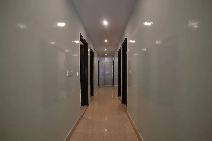 Room 15 of 18