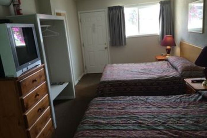 Room 15 of 19