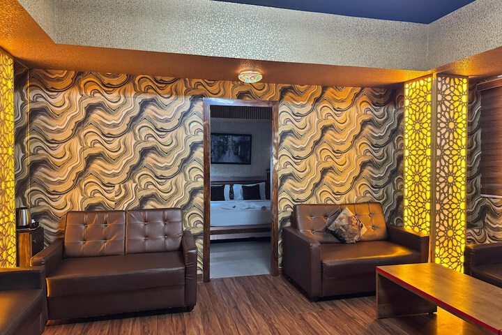 Room 39 of 63