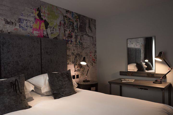 Room 13 of 60