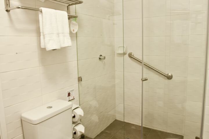 Room 26 of 45