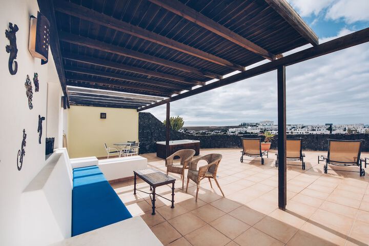 Terrace/Patio 30 of 90