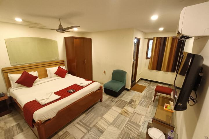 Room 29 of 93