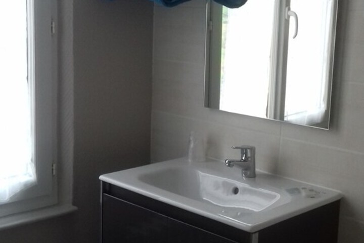 Room 10 of 24