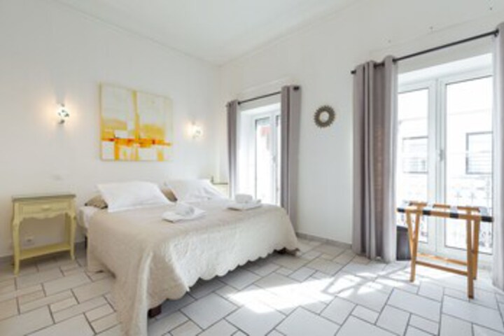 Room 18 of 20