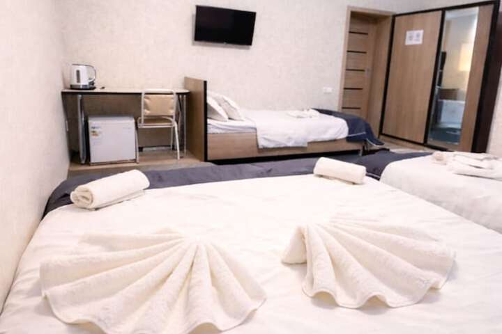 Room 3 of 5