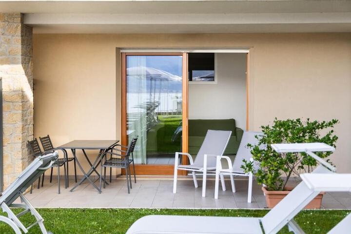 Terrace/Patio 23 of 36