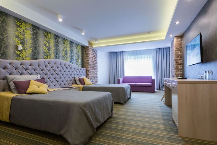 Room 5 of 39