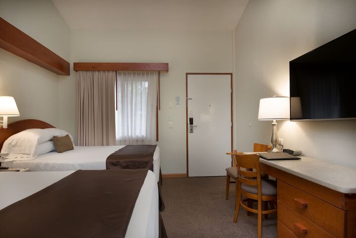 Room 16 of 46