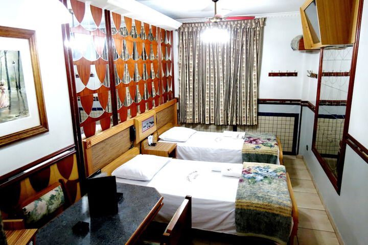 Room 12 of 56