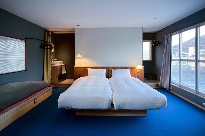 Room 31 of 34