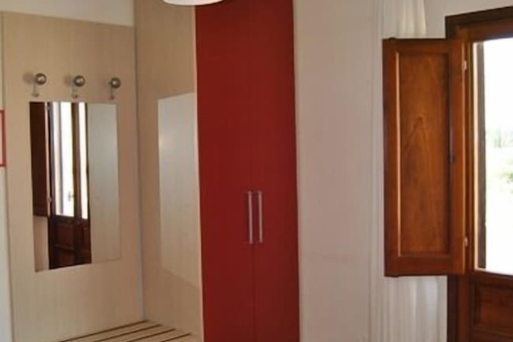 Room 6 of 55
