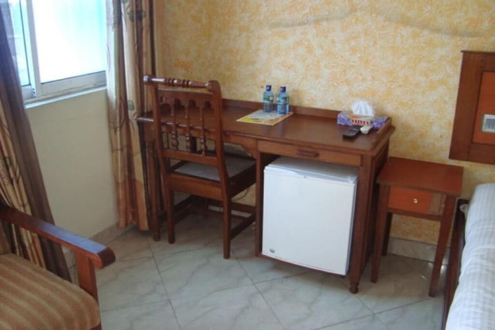 Room 7 of 43