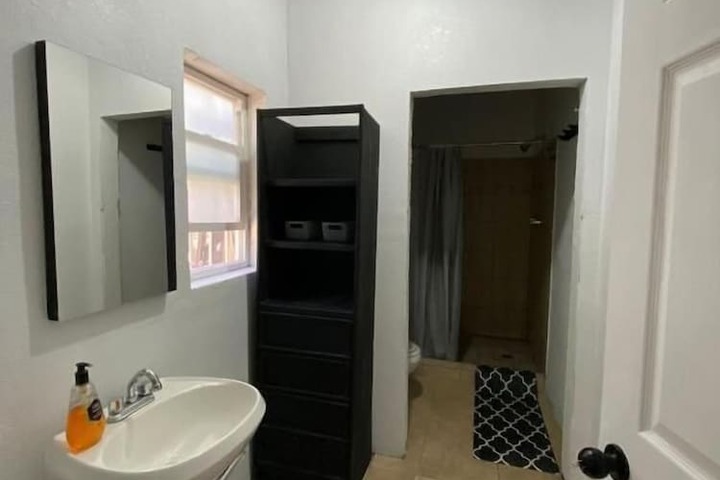 Room 18 of 23