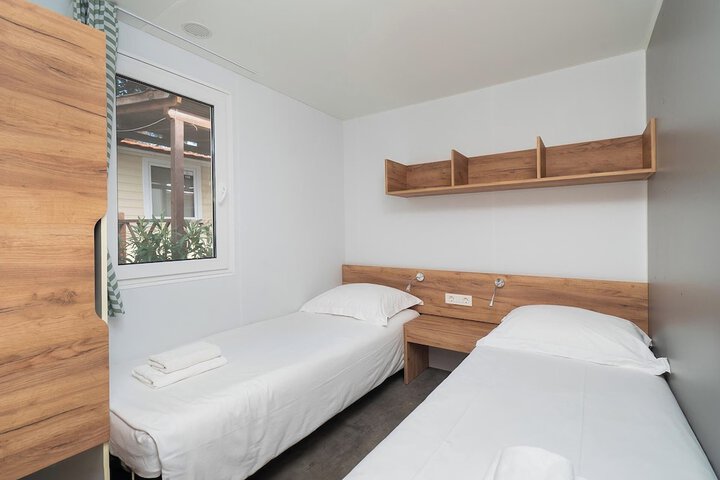 Room 7 of 81