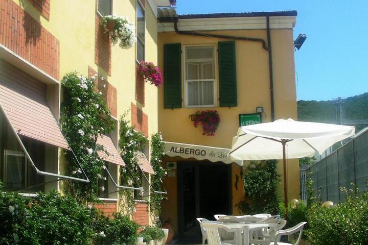 Hotel Lea