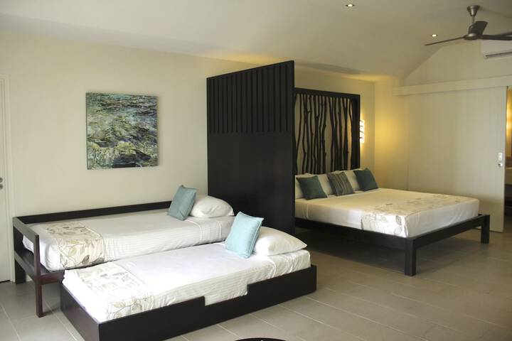 Room 6 of 57